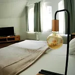 Schillers Hotel&café - Garni - Hotel