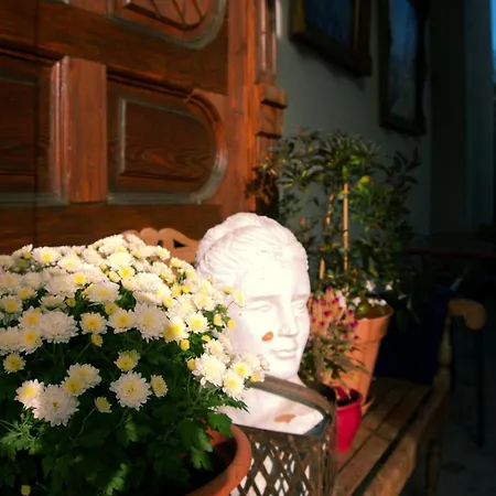 Schillers & Cafe - Garni - 호텔 뤼덴샤이드