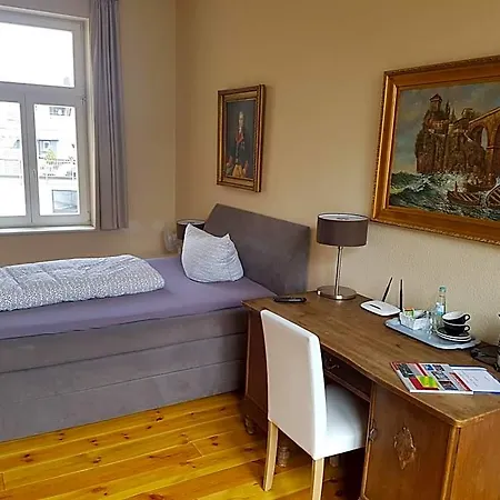 Hotel Schillers Hotel&café - Garni - 3*