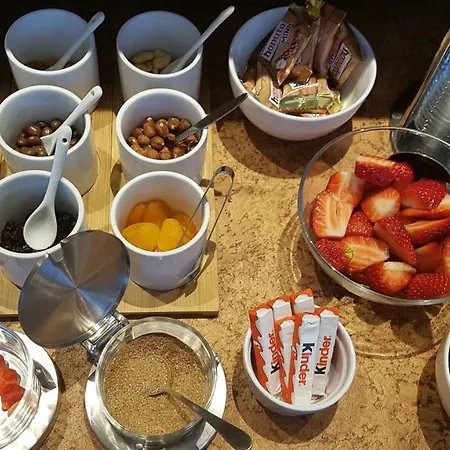 Schillers & Cafe - Garni -