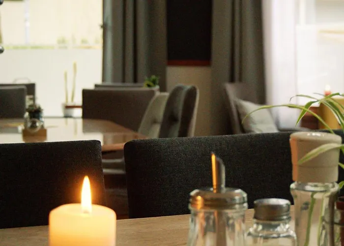 Hotel Schillers & Cafe - Garni -