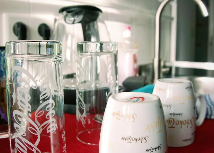 Hotel Schillers & Cafe - Garni - 3*