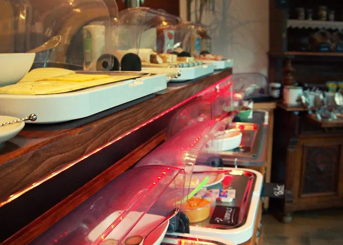 Schillers & Cafe - Garni - 호텔