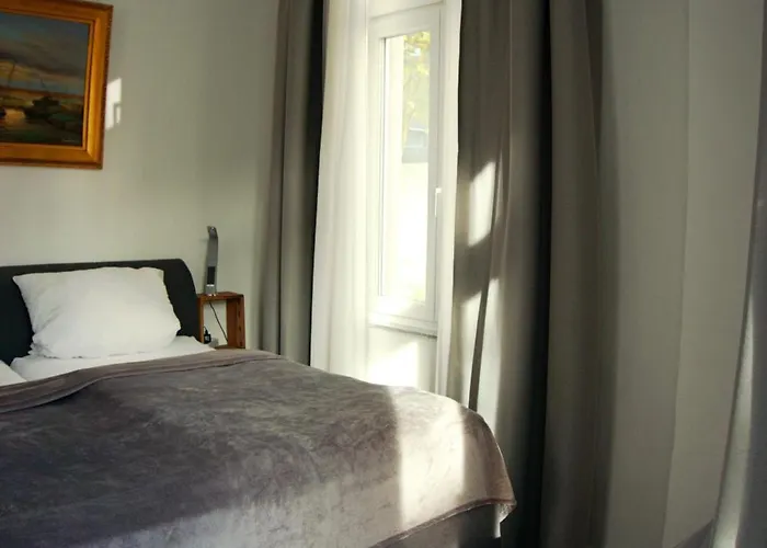 Schillers & Cafe - Garni - Hotel Lüdenscheid