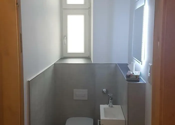 Hotel Schillers & Cafe - Garni - 3*