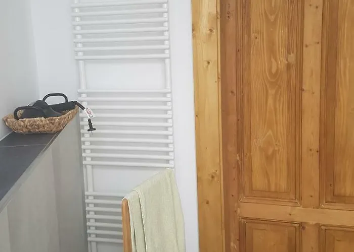 Schillers & Cafe - Garni - 호텔 뤼덴샤이드