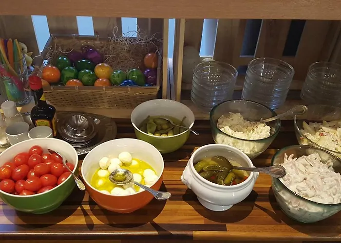 Schillers & Cafe - Garni - 3* 뤼덴샤이드