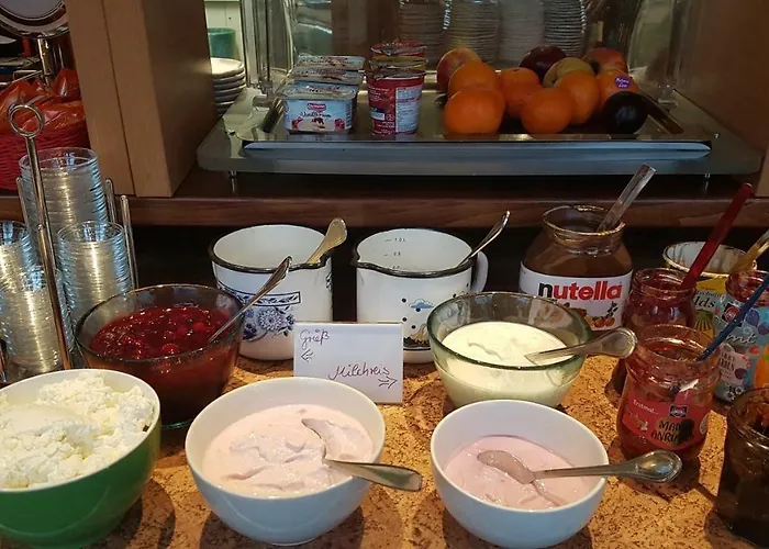 Hotel Schillers & Cafe - Garni -